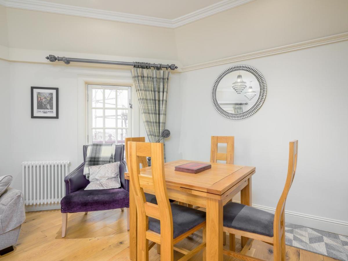 Pass The Keys Historic Ramsay Garden Apt With Balcony Views إدنبرة المظهر الخارجي الصورة