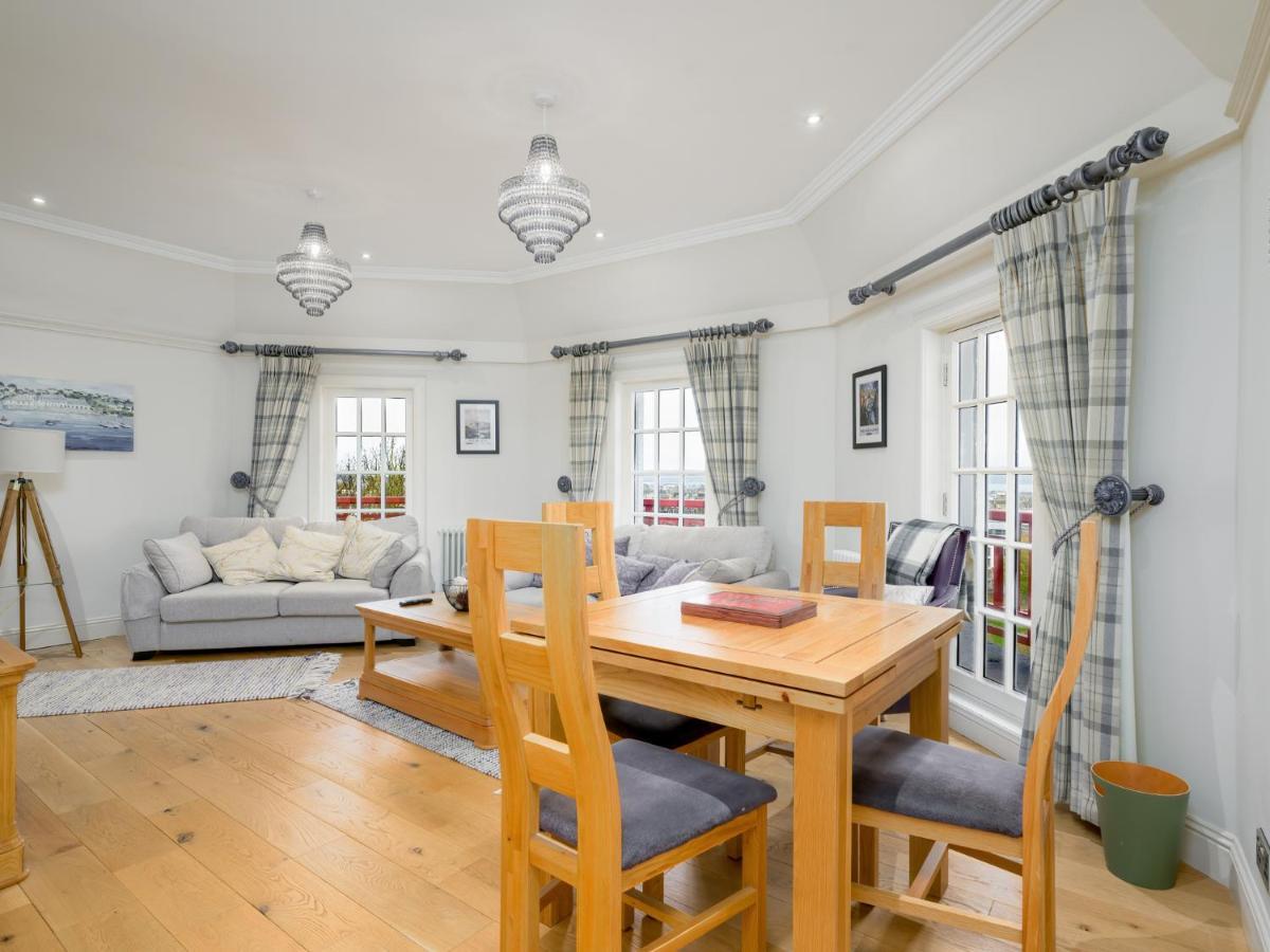 Pass The Keys Historic Ramsay Garden Apt With Balcony Views إدنبرة المظهر الخارجي الصورة