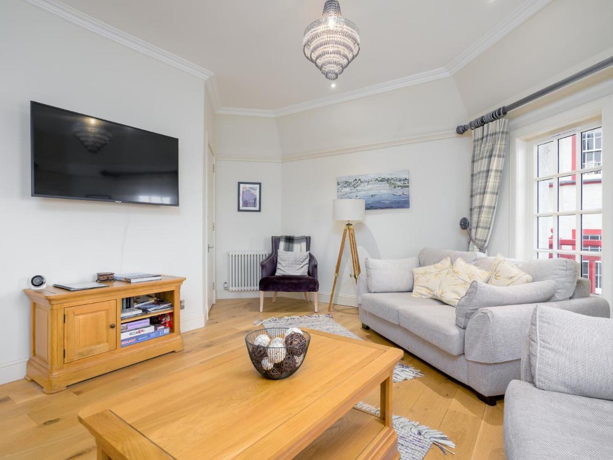 Pass The Keys Historic Ramsay Garden Apt With Balcony Views إدنبرة المظهر الخارجي الصورة