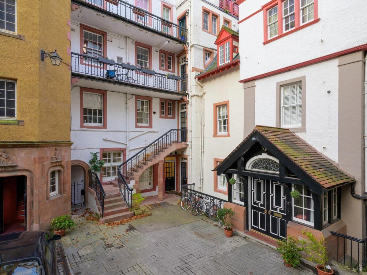 Pass The Keys Historic Ramsay Garden Apt With Balcony Views إدنبرة المظهر الخارجي الصورة